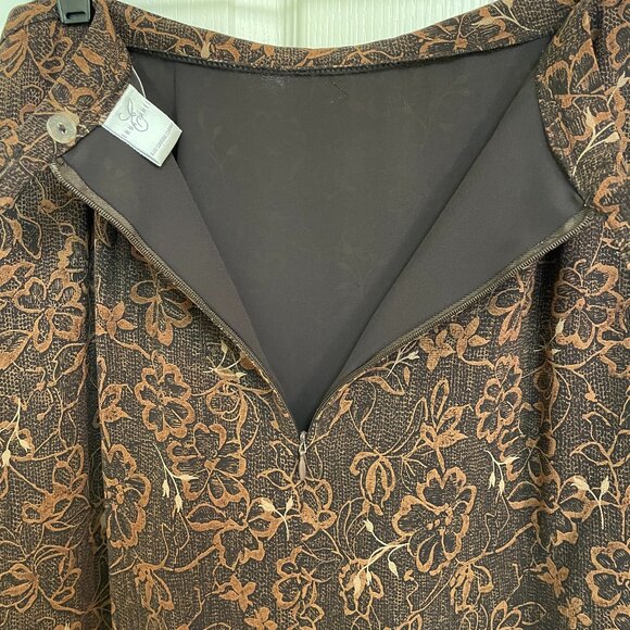 EMMA JAMES MATCHING BLOUSE AND SKIRT WITH BORDER, BLOUSE SIZE 14, SKIRT SIZE 12 - Picture 6 of 11